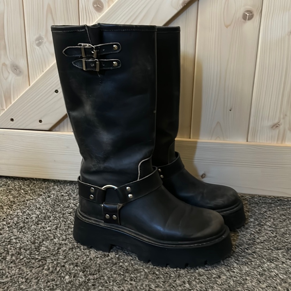 Steve Madden Raige Platform Moto Boots
